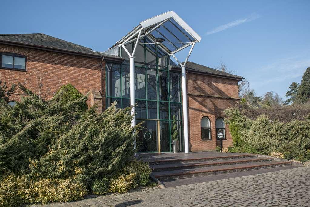 De Vere Latimer Estate