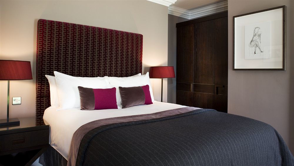 Hotel De Vere Latimer Estate 3*